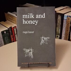 Milk and Honey by Rupi Kaur